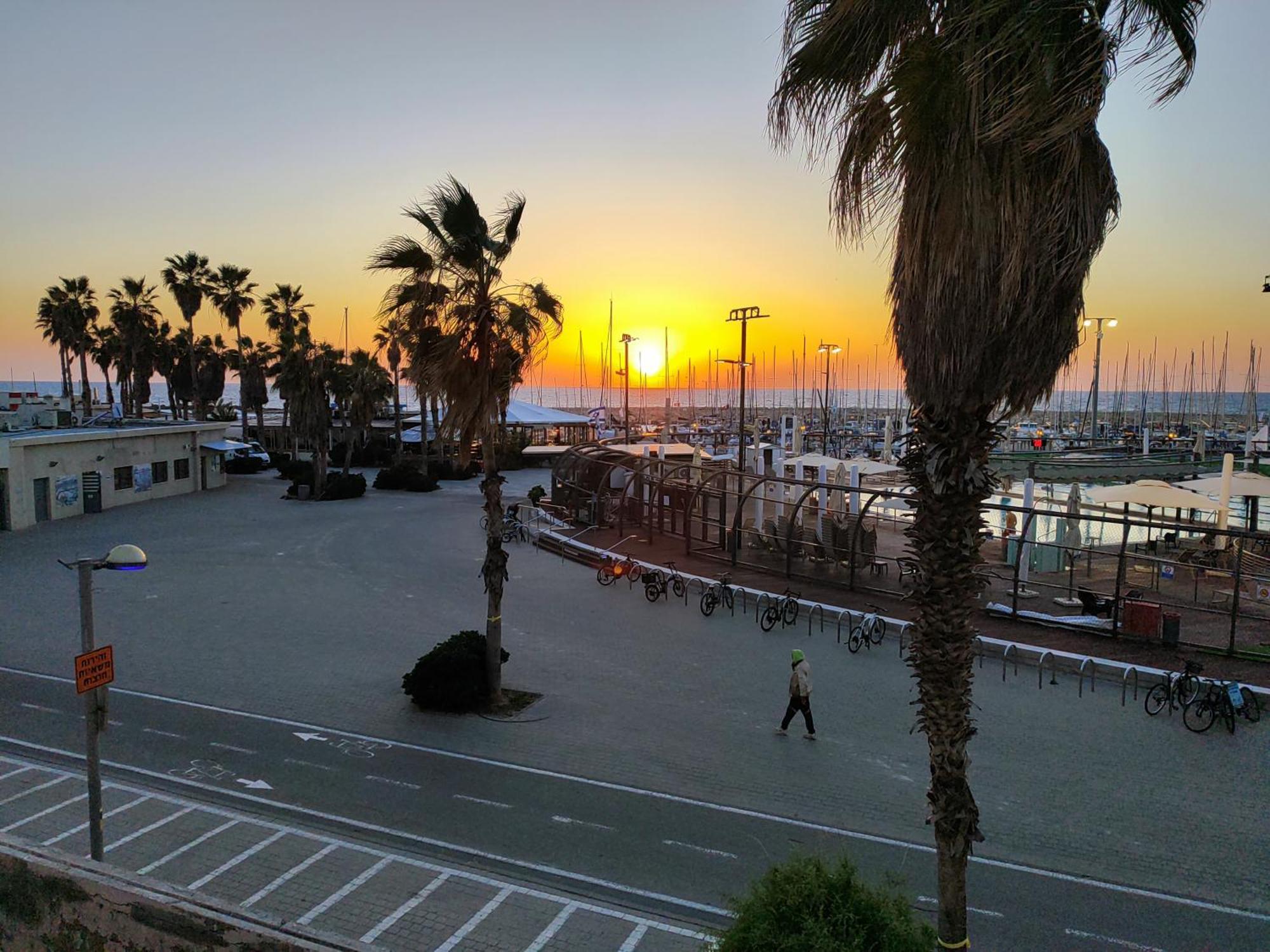 Marina Beach Hotel Tel Aviv Esterno foto