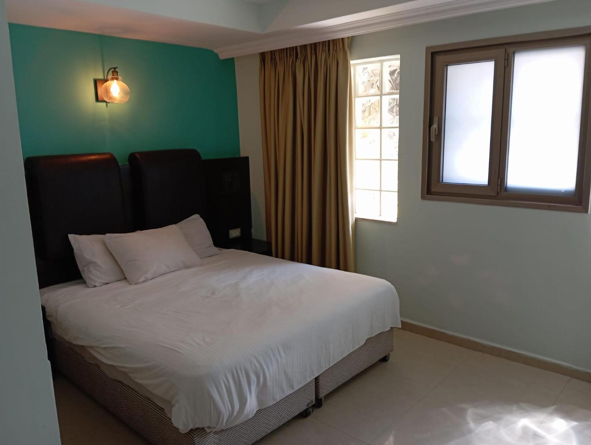 Marina Beach Hotel Tel Aviv Esterno foto